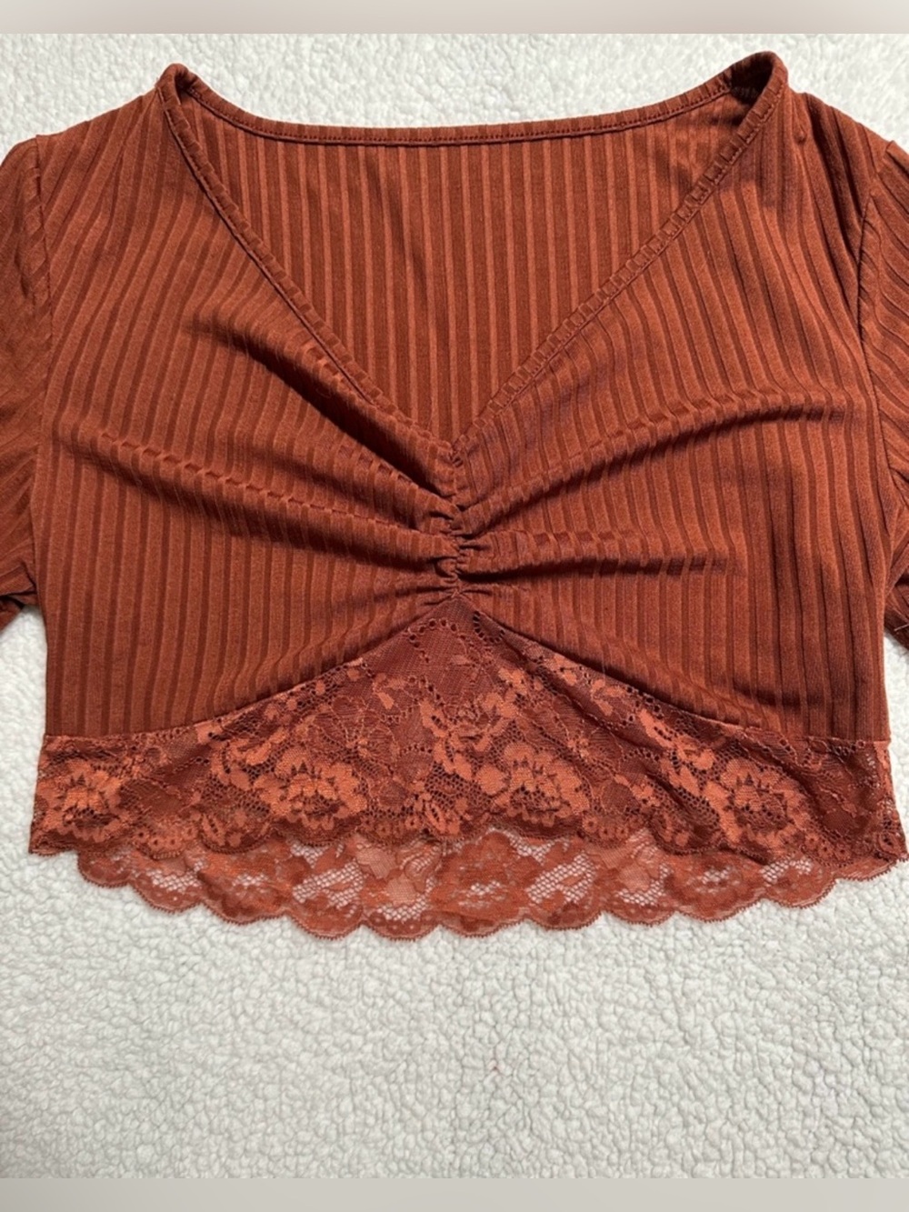 Large Women’s Orange Rust Ribbed Lace-Trim V-Neck Crop Top, Like New Shein - Picture 3 of 5